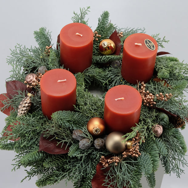 Natürlicher Adventskranz in Terrakotta und Rostbraun | 30cm