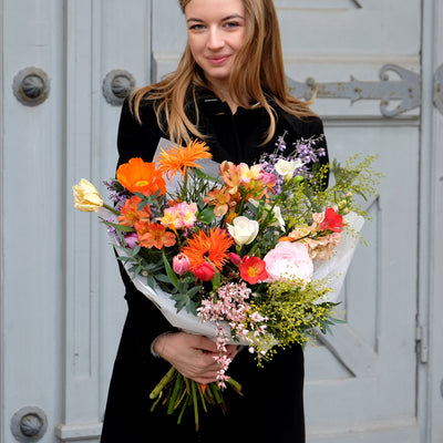 "A Kiss of Spring" - Valentine's Special