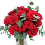 Premium Red Naomi Rosen mit Eukalyptus